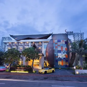 水明漾日落感受酒店 酒店 塞米亚克